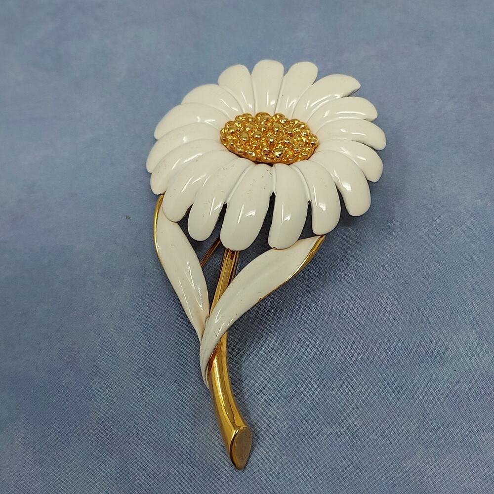 Vintage Monet Enamel Flower Daisy Brooch White Gold Tone 2.5" Signed Collectible
